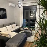 Апартаменти Arbo Lux *